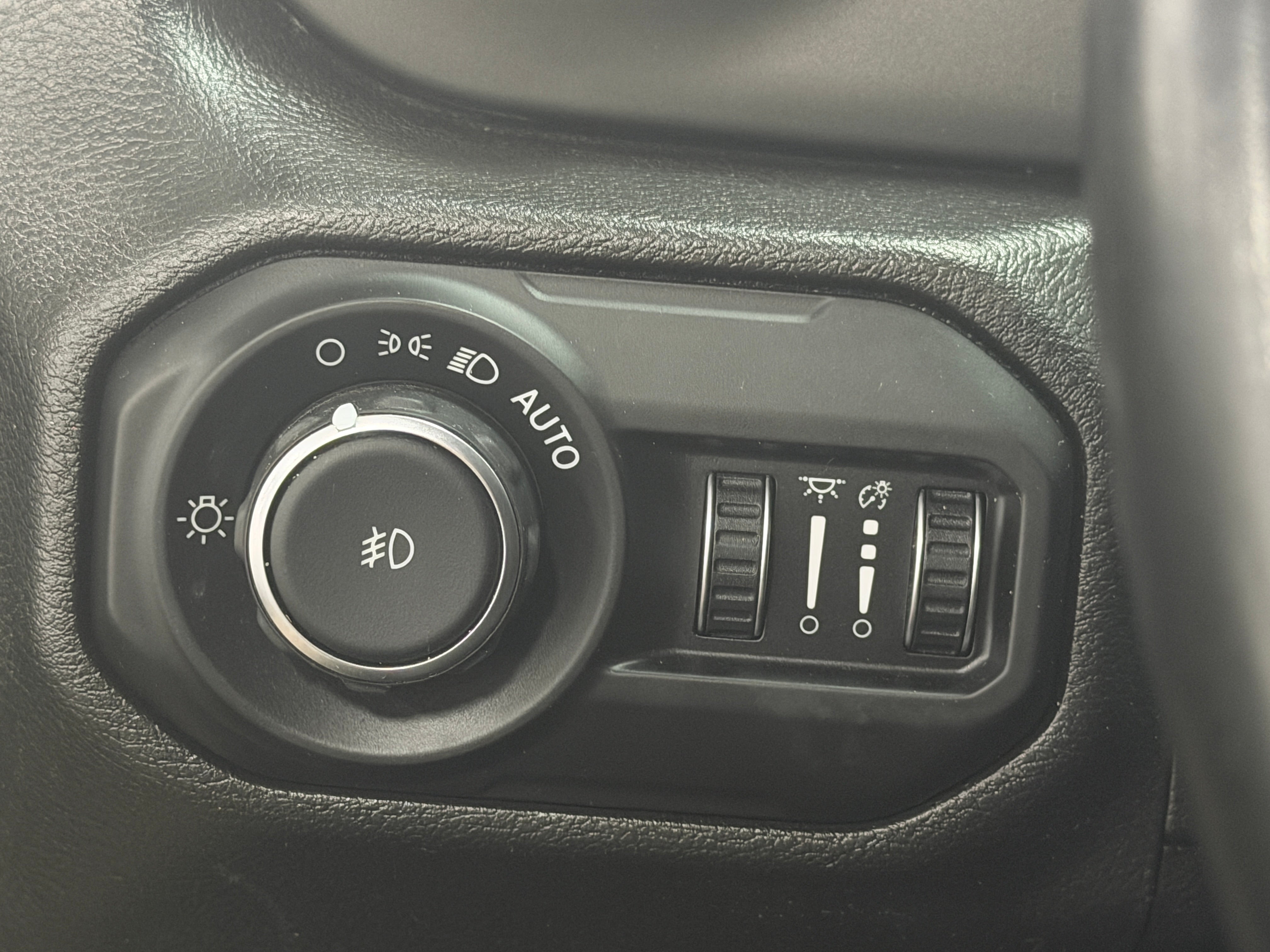 jeep wrangler unlimited 2022 1C4HJXDNXNW237033 image jeep wrangler unlimited 2022 1C4HJXDNXNW237033 image